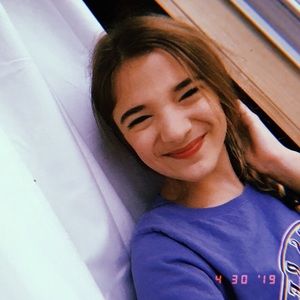 Meet your Posher, Annie